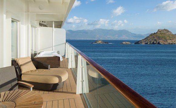 Balcony cabin