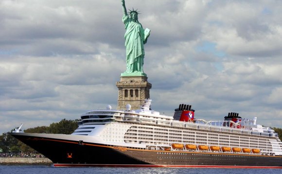 Disney Cruise Line to return