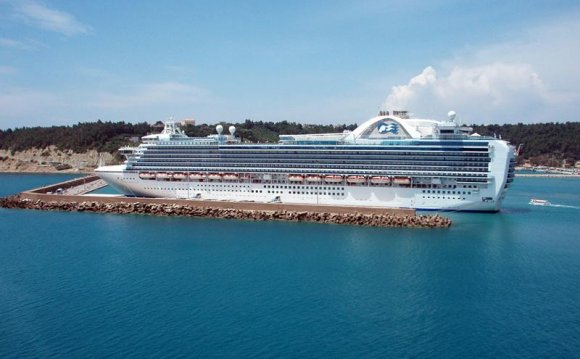 Crown Princess Cruises ship